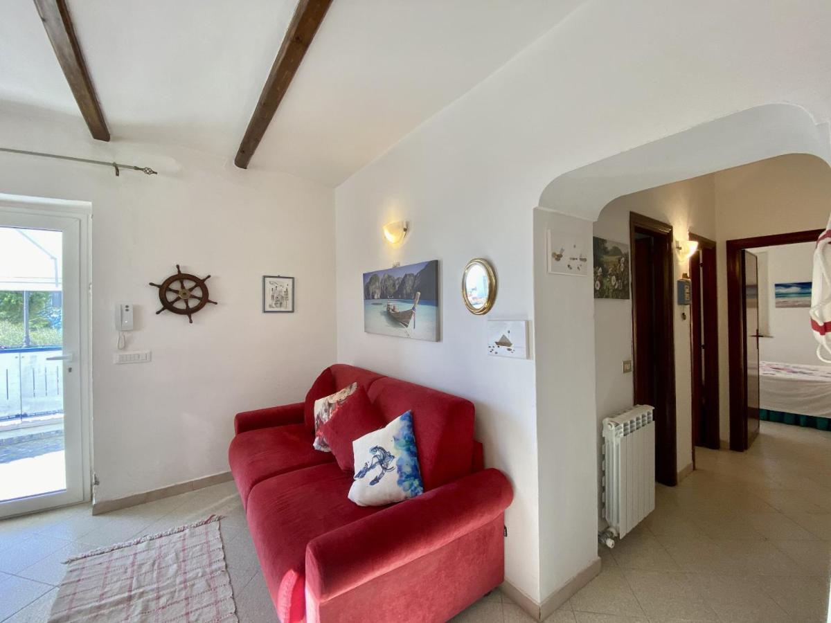 Holidaycasa Mike - Con Terrazzo Vista Mare Sperlonga Luaran gambar
