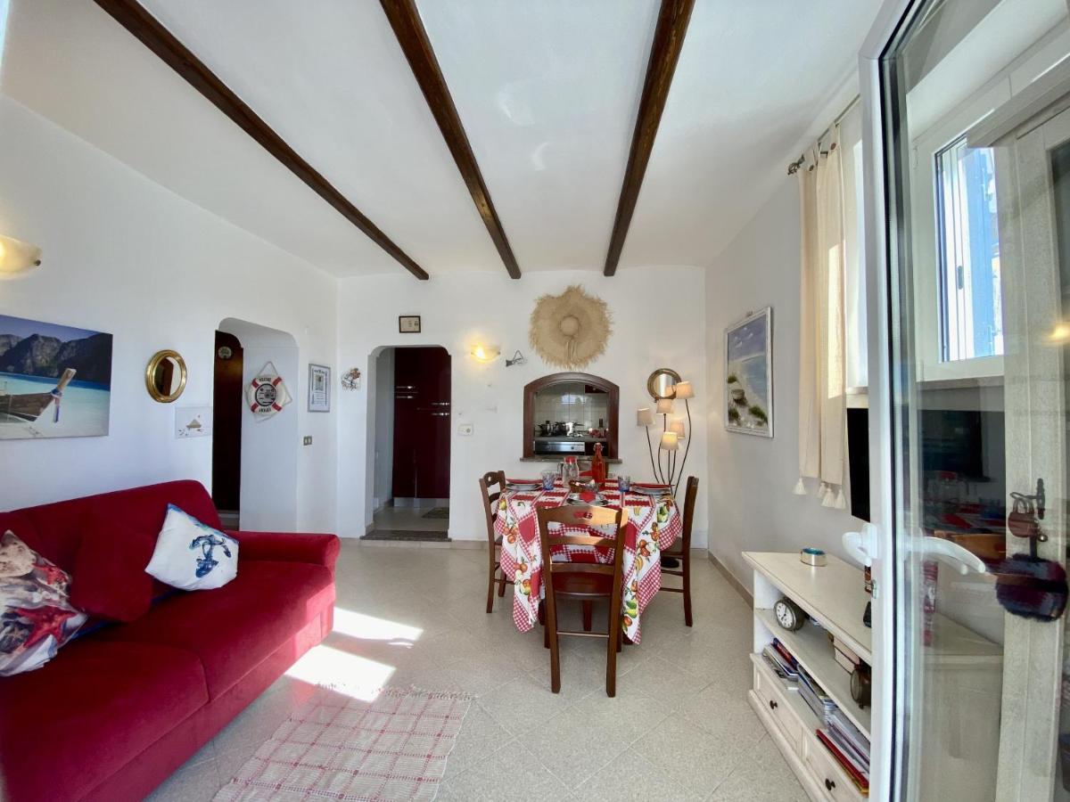 Holidaycasa Mike - Con Terrazzo Vista Mare Sperlonga Luaran gambar