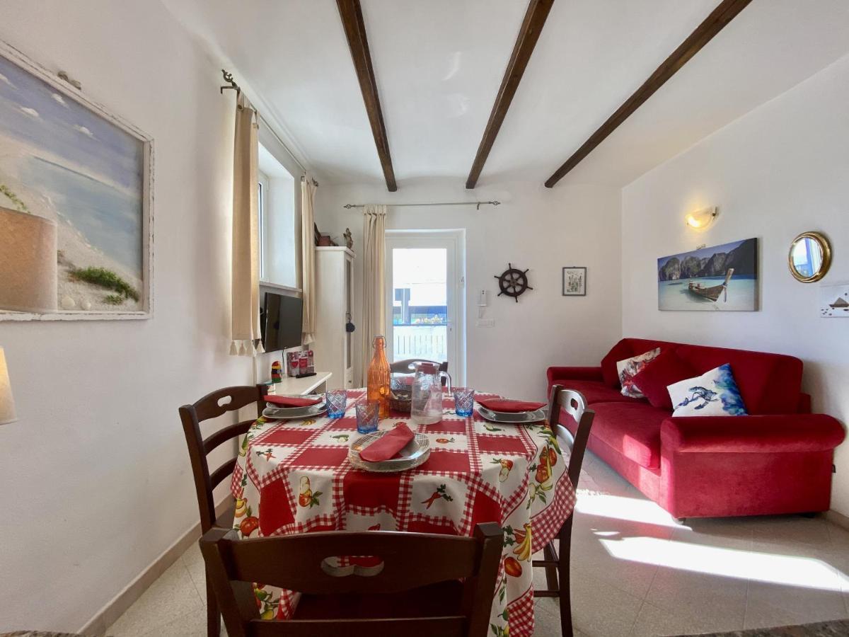 Holidaycasa Mike - Con Terrazzo Vista Mare Sperlonga Luaran gambar