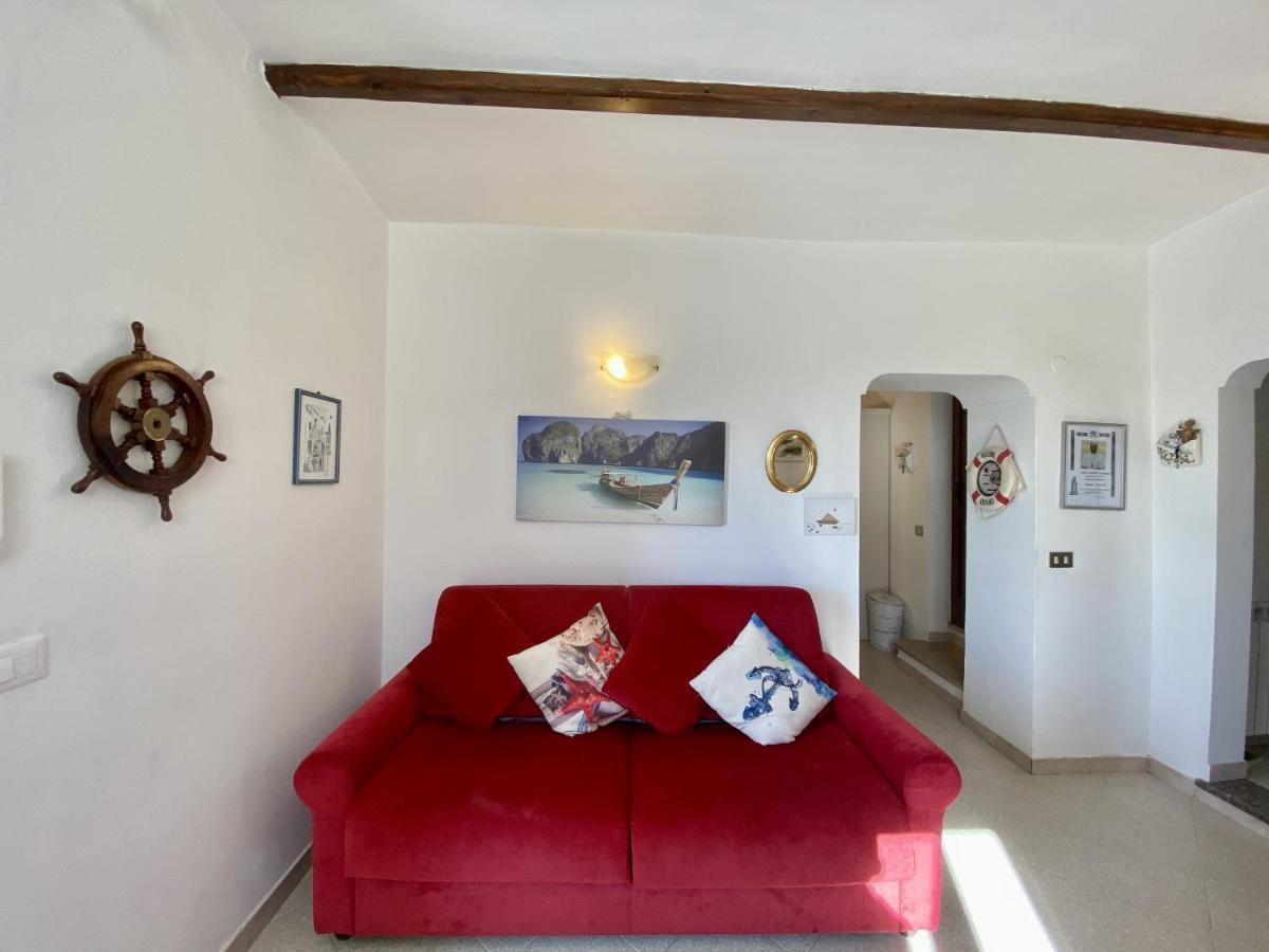Holidaycasa Mike - Con Terrazzo Vista Mare Sperlonga Luaran gambar