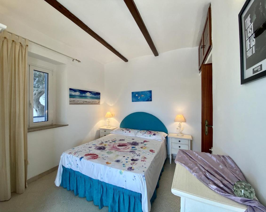 Holidaycasa Mike - Con Terrazzo Vista Mare Sperlonga Luaran gambar